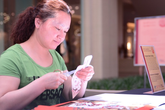 丰宁剪纸技艺精湛