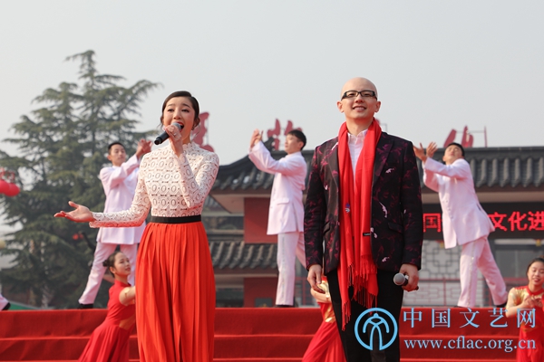 中宣部中国文联文化文艺小分队走进江苏