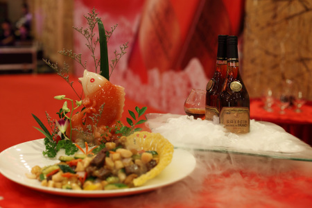 鲜露笋爆乳牛粒 鲜露笋爆乳牛粒