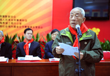 参加中国摄协向雷锋同志学习活动