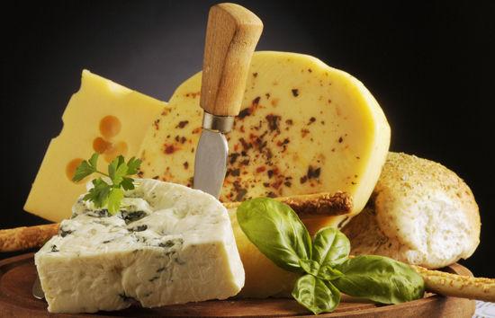 【阅独】中外作家笔下美食对比