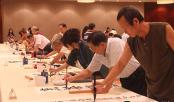 “中华情·中国梦”中秋展演活动举办