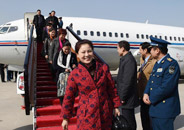 江西代表团抵京