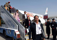 云南代表团抵京