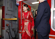 内蒙古代表团抵京