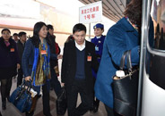 黑龙江代表团抵京