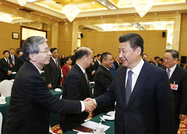 习近平等党和国家领导人分别看望政协委员