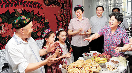 “百花放映·情系新疆”大型电影惠民工程暨慰问采风活动