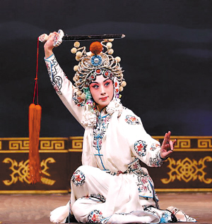 视觉京剧《新白蛇传》剧照