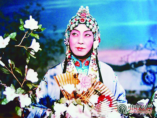 中国文艺网-【书与人】凌霄不屈写名家