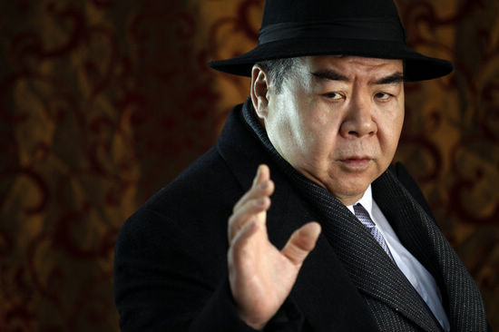 中国文艺网-郑则仕:角色转换中寻找真价值