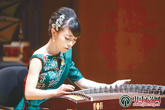中国文艺网-宋心馨:古筝是我的心灵知音