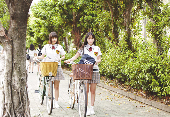 中国文艺网-阿牛执导青春片《半熟少女》将映