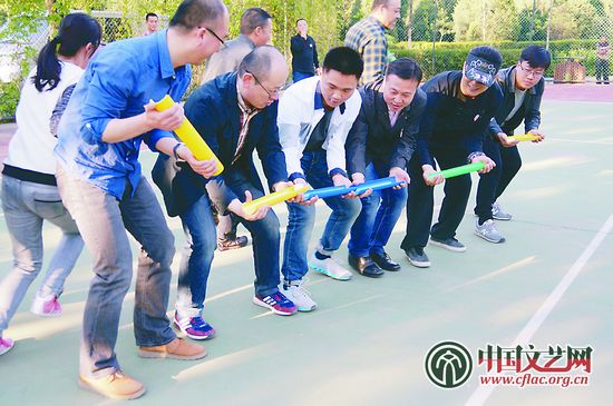 导向鲜明,跨界研修,繁荣视觉艺术创作