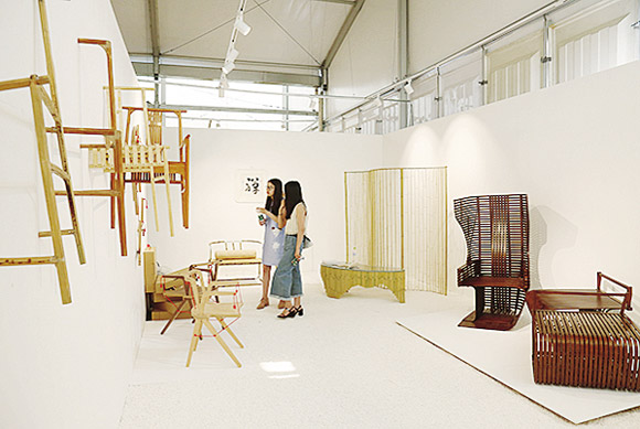 中国文艺网-发生中央美院2016届本科生毕业