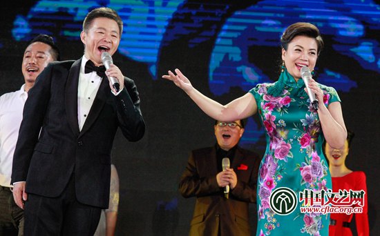 百花迎春中国文学艺术界2017春节大联欢举办