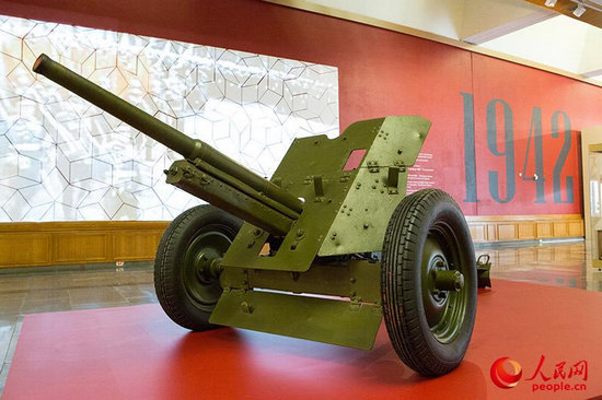 中国文艺网-《在反纳粹主义战争中我们曾并肩