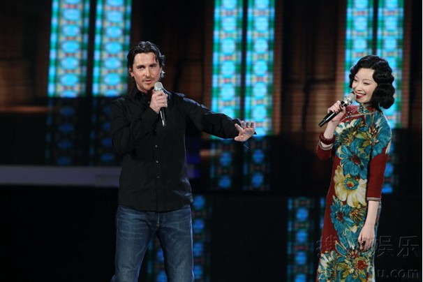 《金陵十三钗》首映 “玉墨”现场为贝尔当翻译