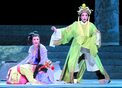 中国文艺网-三朵梅花献艺《狸猫换太子》