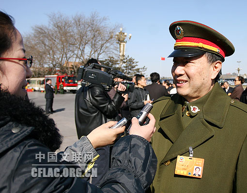 33磬ȫЭʮһһλڱÿĻͼΪҶίԱܼ߲ɷá