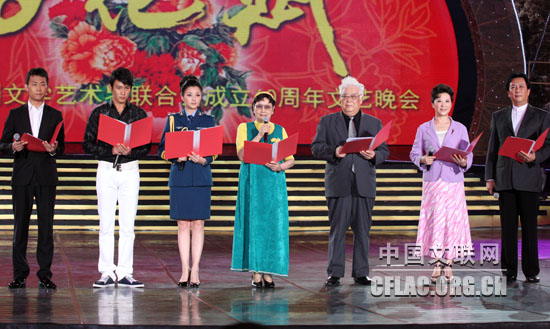 ٻйѧ60ᡱ717ڱþٰ졣ͼΪƹǿġҡ½㡢루𣩱ʫСʷԶס