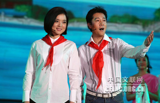 717գٻй60ڱþСͼΪѩ̹ݳǵ˫й Ӱ