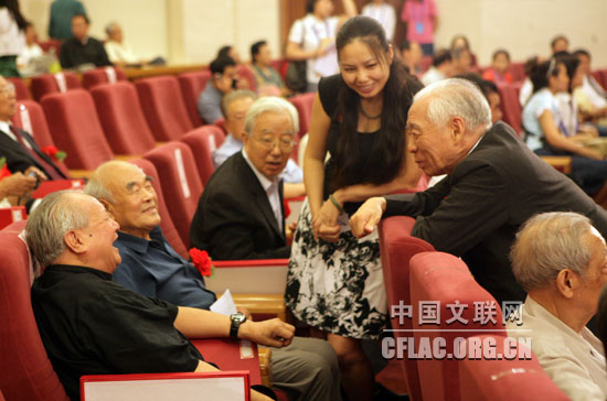 71715ʱйʮڱ¡ٿͼΪμӻֳҽй Ӱ