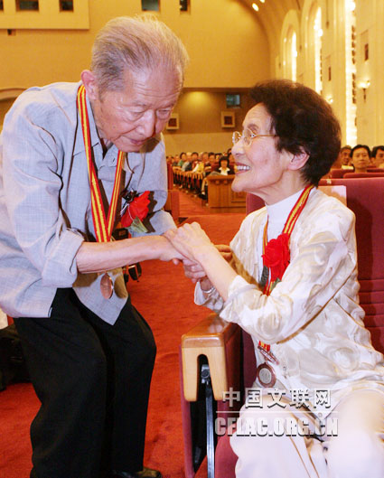 71715ʱйʮڱ¡ٿͼΪٲ󣩺Сֳʺй Ӱ