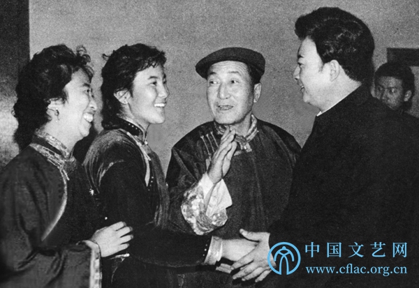 专访中国文联荣誉委员,著名歌唱家胡松华