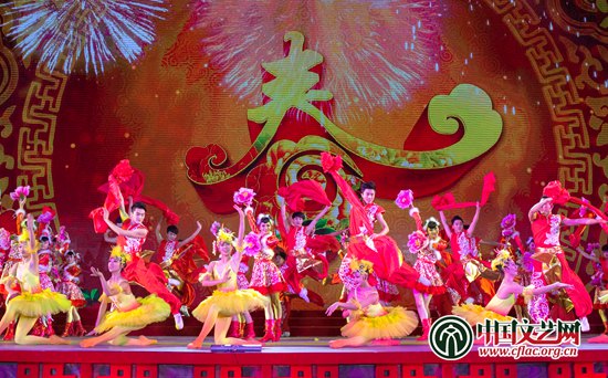 百花迎春中国文学艺术界2017春节大联欢举办