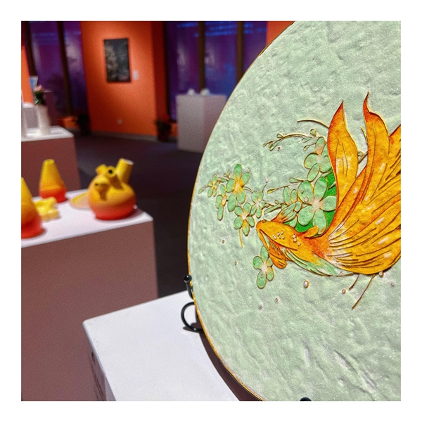 中国文艺网_第七届"汇创青春"工艺美术类作品展开幕