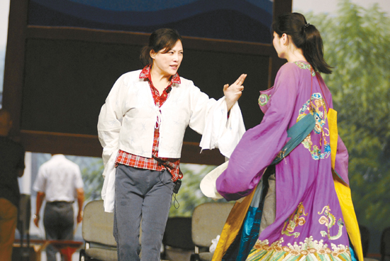 一支"奇兵"创造奇迹的逻辑——萧雅民营越剧团十年奋斗掠影